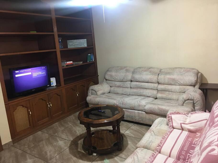Casa Muy Comoda En Excelente Lugar Hermosillo Exteriér fotografie
